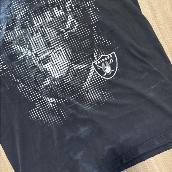 Vintage Oakland raiders shirt - Picture 2 of 3
